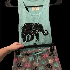 Sleep set! Worn a couple of times. Smoke free home